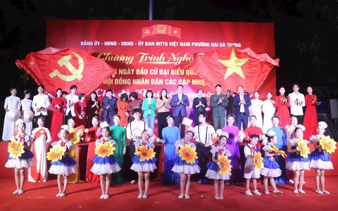 Rộn ràng sắc Xuân – Sôi nổi chuỗi hoạt động văn hóa, thể thao chào mừng Ngày bầu cử tại phường Hai Bà Trưng