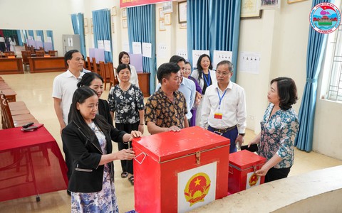 CHẤM THI CUỘC THI “GIỮ GÌN THÔN SÁNG, XANH, SẠCH, ĐẸP, AN TOÀN” THÁNG 3/2026