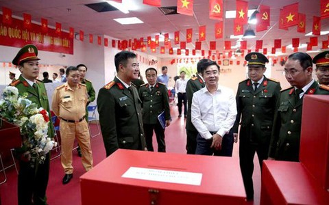 Khương Đình: Sẵn sàng cho ngày bầu cử đại biểu Quốc hội khóa XVI và đại biểu Hội đồng nhân dân các cấp nhiệm kỳ 2026-2031