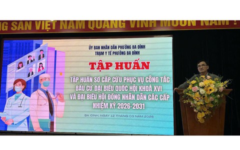 PHƯỜNG BA ĐÌNH TỔ CHỨC TẬP HUẤN SƠ CẤP CỨU CHO NHÂN VIÊN Y TẾ THAM GIA PHỤC VỤ CÔNG TÁC BẦU CỬ