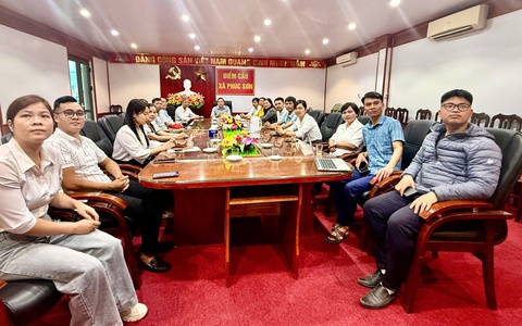 Ban Thường trực Ủy ban Mặt trận Tổ quốc Việt Nam xã Phúc Sơn đã tổ chức tham dự Hội nghị trực tuyến thông tin tình hình thời sự trong nước và quốc tế Quý I năm 2026