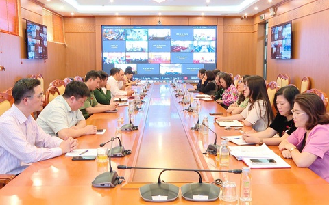 Xã Thanh Trì dự trực tuyến Khai trương nền tảng Điều hành tập trung của Đoàn ĐBQH và HĐND 2 cấp Thành phố – “Một điểm đến của mọi nhiệm vụ”