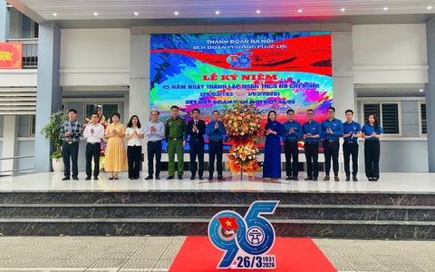 Sáng ngày 21/3/2026, tại trường THPT Phúc Lợi, Đoàn thanh niên phường tổ chức Diễn đàn “Đảng với thanh niên – Thanh niên với Đảng” và Lễ mít tinh kỷ niệm 95 năm ngày thành lập Đoàn TNCS Hồ Chí Minh (26/3/1931 – 26/3/2026)