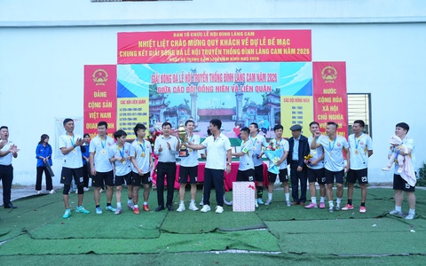 Lễ bế mạc giải bóng đá chào mừng Lễ hội truyền thống làng Cam năm 2026