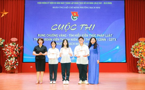 ĐOÀN PHƯỜNG BẠCH MAI NÂNG CAO NHẬN THỨC PHÁP LUẬT CHO ĐOÀN VIÊN, THANH NIÊN QUA SÂN CHƠI “RUNG CHUÔNG VÀNG”