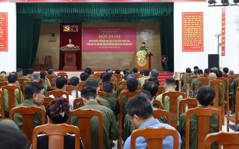 CÔNG AN XÃ SÓC SƠN TỔ CHỨC TẬP HUẤN KIẾN THỨC PCCC CHO LỰC LƯỢNG THAM GIA BẢO VỆ ANTT Ở CƠ SỞ