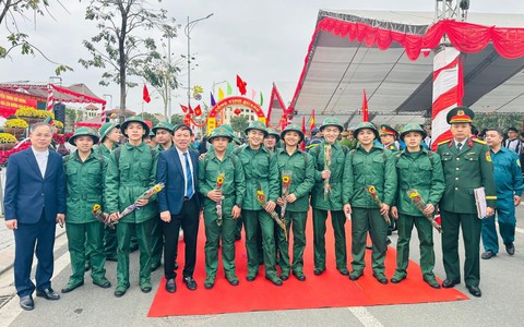 XÃ HƯNG ĐẠO THAM GIA LỄ GIAO, NHẬN QUÂN NĂM 2026