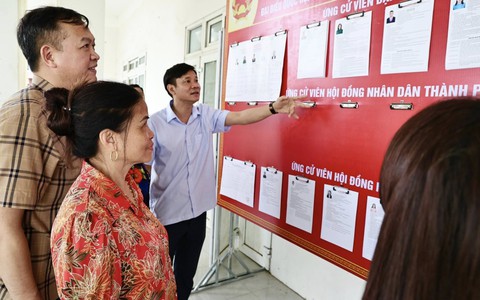 NGƯỜI LÃNH ĐẠO TÂM HUYẾT, BẢN LĨNH VÌ SỰ PHÁT TRIỂN CỦA XÃ HÒA XÁ