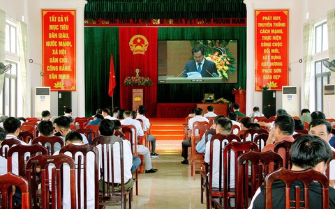 HĐND xã Phúc Sơn tham dự hội nghị trực tuyến toàn quốc tổng kết công tác bầu cử