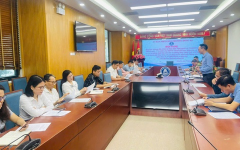 Phường Đống Đa tổ chức Hội nghị tuyên truyền, hướng dẫn các cơ sở, chủ đầu tư cam kết lộ trình khắc phục PCCC của các công trình đưa vào sử dụng trước khi Luật Phòng cháy chữa cháy số 27/2001/QH10 có hiệu lực