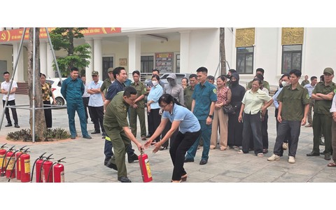 Nâng cao kỹ năng phòng cháy, chữa cháy cho người dân xã Hát Môn