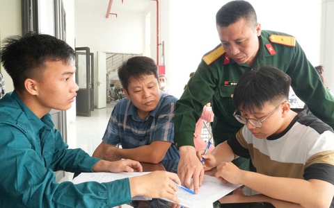 Phượng Dực tổ chức đăng ký nghĩa vụ quân sự và lực lượng dự bị năm 2026 nghiêm túc, hiệu quả