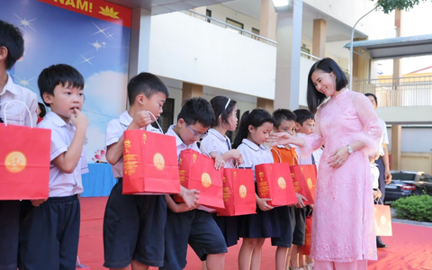 Người gieo hạt yêu thương dưới mái trường Tiểu học Quảng Bị