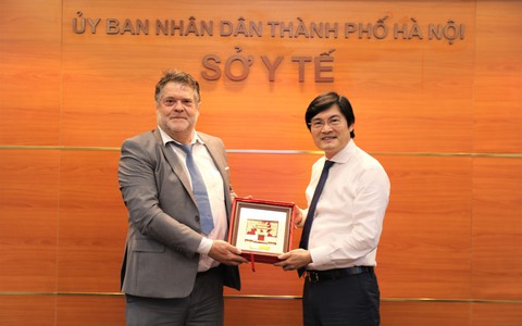 Thúc đẩy hợp tác giữa ngành y tế Hà Nội và AP-HP International (Pháp)