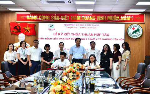 Ký kết hợp tác chuyên môn giữa Trạm Y tế phường Yên Hòa với bệnh viện đa khoa Đức Giang