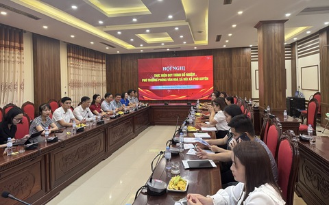 PHÚ XUYÊN THỰC HIỆN QUY TRÌNH BỔ NHIỆM PHÓ TRƯỞNG PHÒNG VĂN HÓA – XÃ HỘI VÀ PHÓ TRƯỞNG PHÒNG KINH TẾ XÃ