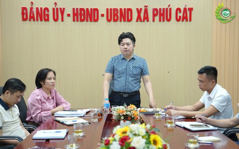 XÃ PHÚ CÁT: SIẾT CHẶT QUẢN LÝ, QUYẾT TÂM CHUẨN HÓA BỮA ĂN BÁN TRÚ TRONG TRƯỜNG HỌC