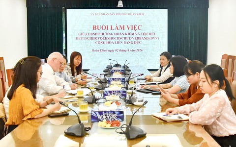 Phường Hoàn Kiếm hợp tác quốc tế trong triển khai học tập suốt đời 