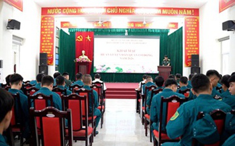 Nâng cao sức mạnh “5 vững”: Xã Hoài Đức khai mạc huấn luyện Dân quân cơ động năm 2026