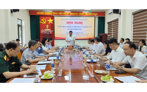 Đoàn giám sát số 09 Thành ủy làm việc tại xã Đoài Phương