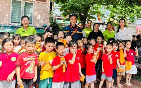 Trường Mầm Non A Tứ Hiệp tổ chức tập huấn PCCC và kỹ năng thoát nạn cho Cán bộ, giáo viên, nhân viên và học sinh