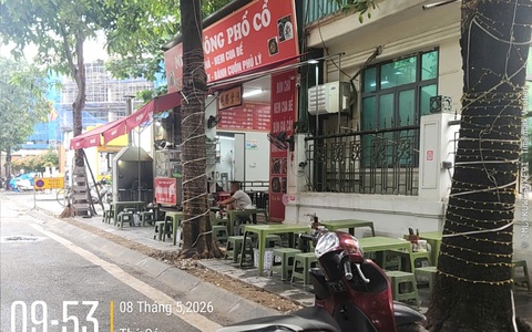 Phường Long Biên tăng cường xử lý vi phạm trật tự đô thị, trật tự an toàn giao thông qua hình ảnh