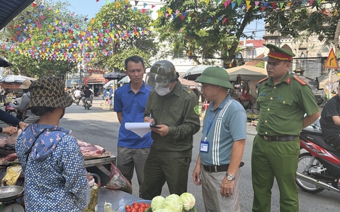 Xã Trần Phú ra quân giai đoạn 1 tuyên truyền, ký cam kết bảo đảm trật tự đô thị, an toàn giao thông