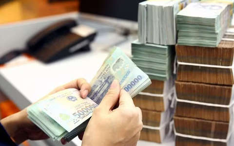 Lương cơ sở tăng lên 2,53 triệu đồng/tháng từ 1/7