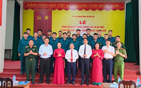 Xã Nội Bài ra mắt Trung đội Dân quân thường trực, tăng cường thế trận quốc phòng từ cơ sở