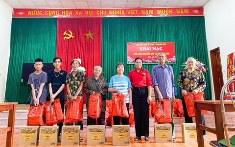 Hội Chữ thập đỏ xã Thượng Phúc lan tỏa yêu thương trong Tháng Nhân đạo 2026