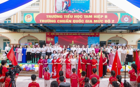 TRƯỜNG TIỂU HỌC TAM HIỆP B ĐÓN BẰNG CÔNG NHẬN TRƯỜNG ĐẠT CHUẨN QUỐC GIA MỨC ĐỘ 2 VÀ BẾ GIẢNG NĂM HỌC 2025 – 2026