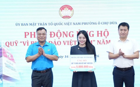 Các Công đoàn cơ sở thuộc phường Ô Chợ Dừa hướng về biển, đảo quê hương