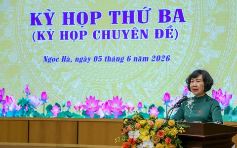 Đồng chí Đỗ Thị Duy Nhiên giữ chức Chủ tịch HĐND phường Ngọc Hà
