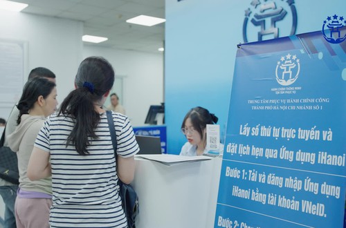 Điểm Phục vụ hành chính công Hoàng Đạo Thúy - Điểm sáng mới của trung tâm PVHCC Thành phố