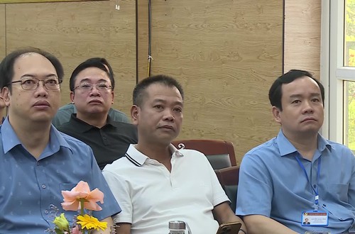 Phát động cao điểm tổng vệ sinh môi trường phòng, chống bệnh sốt xuất huyết và tay chân miệng trên địa bàn Phường Long Biên