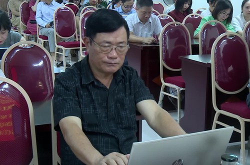 Tăng cường thực hiện nghị quyết, phát triển hệ thống y tế Thủ đô hiện đại