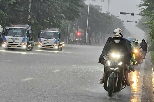 Hà Nội ngày và đêm 06/10: có mưa vừa, mưa to và dông, cục bộ có nơi mưa rất to