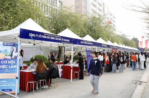 Hà Nội tập trung phát triển thị trường lao động, giải quyết việc làm trong 6 tháng cuối năm 2025