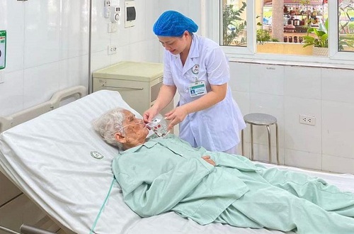 Bệnh viện đa khoa Mỹ Đức: Nâng cao trình độ chuyên môn, đầu tư trang thiết bị hiện đại đáp ứng nhu cầu khám bệnh của người dân