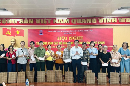 Chi nhánh số 4 - Trung tâm Phục vụ hành chính công thành phố Hà Nội tổ chức kỷ niệm 80 năm Ngày Quốc khánh 2/9