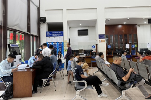 Hà Nội: Chấn chỉnh tình trạng lạm dụng yêu cầu nộp bản sao có chứng thực; yêu cầu nộp giấy tờ, tài liệu trong trường hợp thông tin đã được tích hợp trên căn cước điện tử, tài khoản định danh điện tử