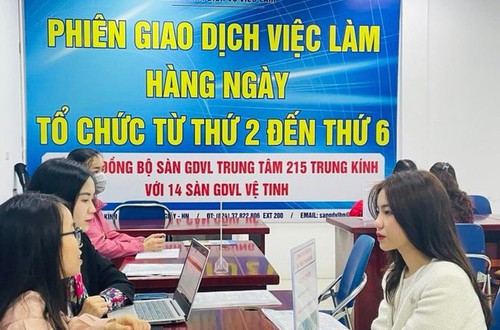 Hà Nội hỗ trợ kinh phí, ưu tiên đào tạo ngành nghề phù hợp cho người nghỉ việc do sắp xếp bộ máy