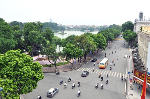 Hà Nội ngày 10/9 mưa rào và dông xuất hiện bất chợt