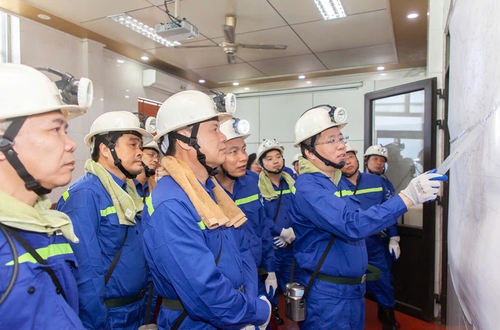 Phê duyệt 10 quy trình nội bộ, quy trình điện tử giải quyết thủ tục hành chính lĩnh vực An toàn vệ sinh lao động; Quản lý lao động ngoài nước thuộc phạm vi chức năng quản lý của Sở Nội vụ thành phố Hà Nội