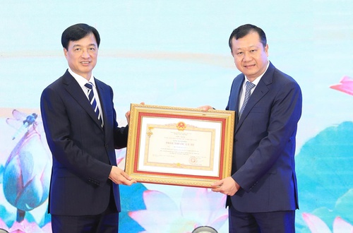 TS.BS Bùi Vinh Quang: Tấm gương “Thầy thuốc Ưu tú” của ngành Y tế Thủ đô