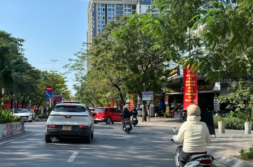 Ngày 12/3, Hà Nội: nhiều mây, không mưa, trưa chiều giảm mây, trời nắng. Sáng và đêm trời rét.