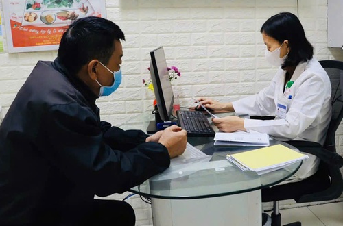 Bệnh viện Thận Hà Nội cảnh báo những dấu hiệu sớm của bệnh thận người dân không nên bỏ qua