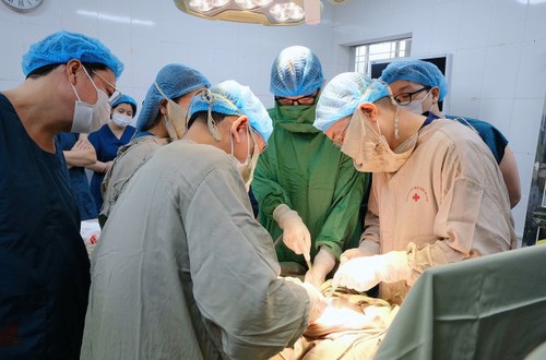 “Bàn tay vàng” – Trái tim người thầy thuốc