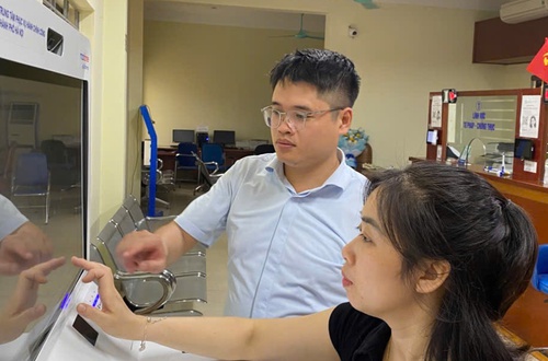 KIOSK Hành chính công Thông minh: Bước đột phá trong chuyển đổi số phục vụ nhân dân tại Thủ đô