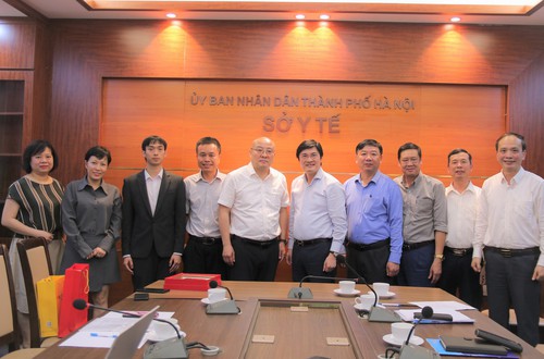 Tăng cường trao đổi hợp tác trong lĩnh vực dược 